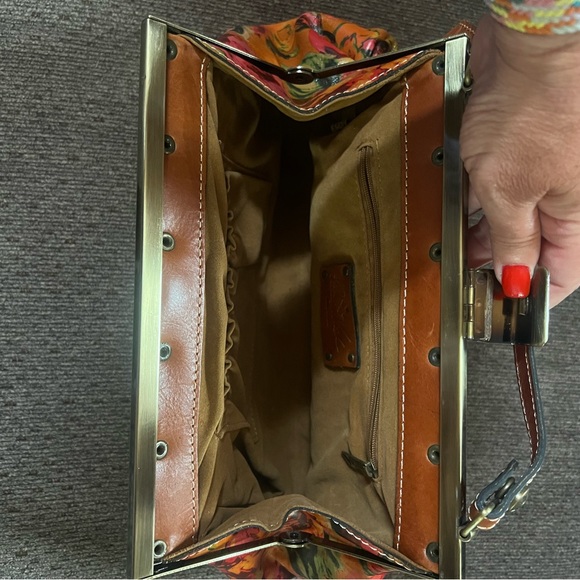 Patricia Nash - EXCELLENT Condition! - Picture 3 of 5